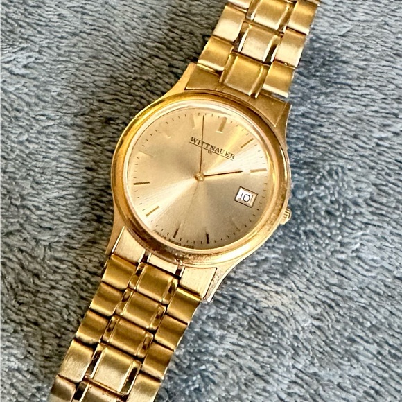 Wittnauer Watch - Picture 8 of 13